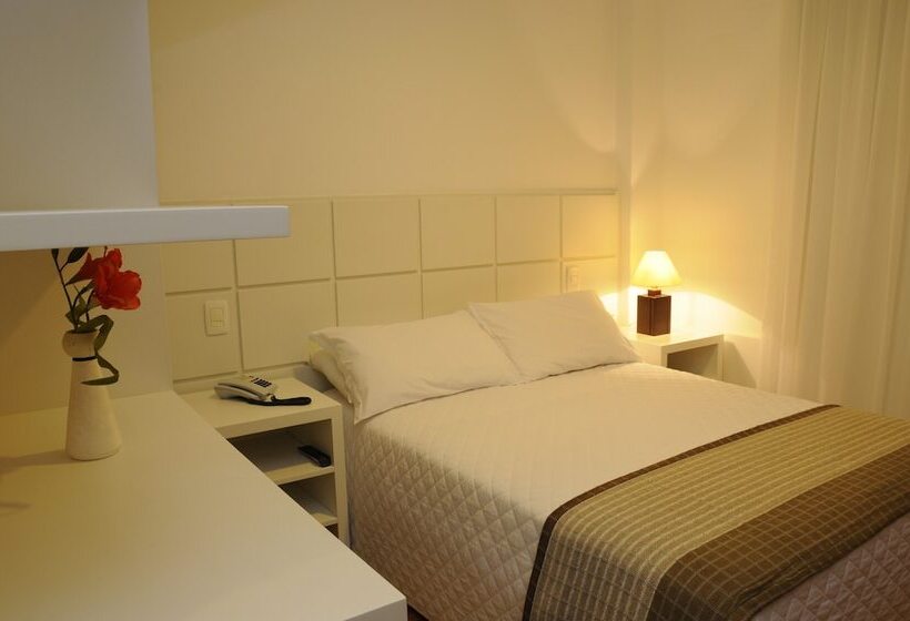 스탠다드 룸, Shelton