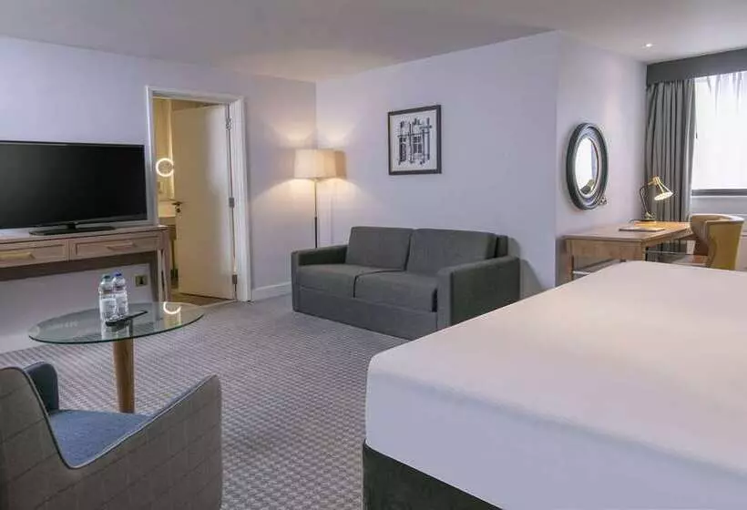 キングサイズベッドのスイートルーム, Oxford Belfry Hotel & Spa