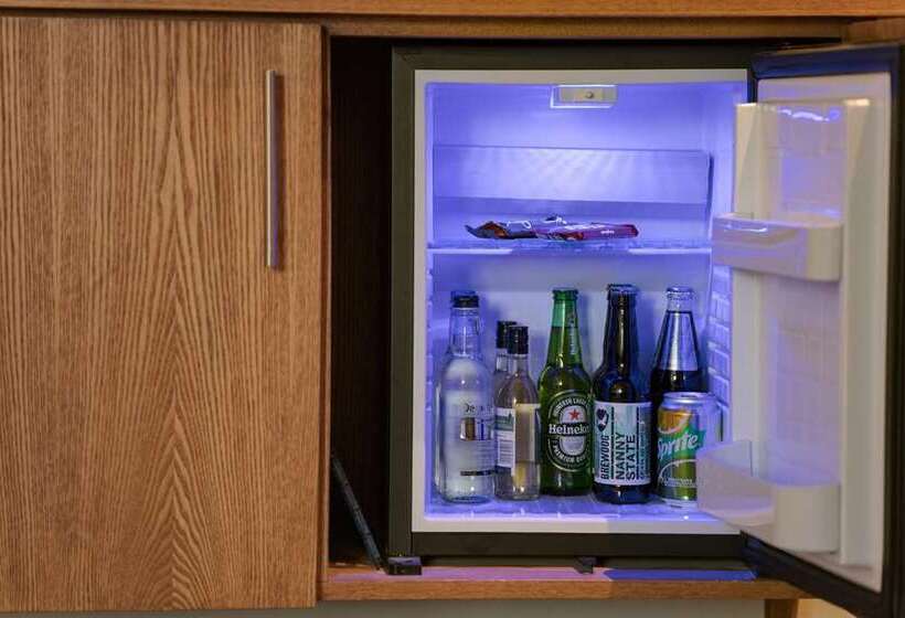 キングサイズベッドのスイートルーム, Oxford Belfry Hotel & Spa