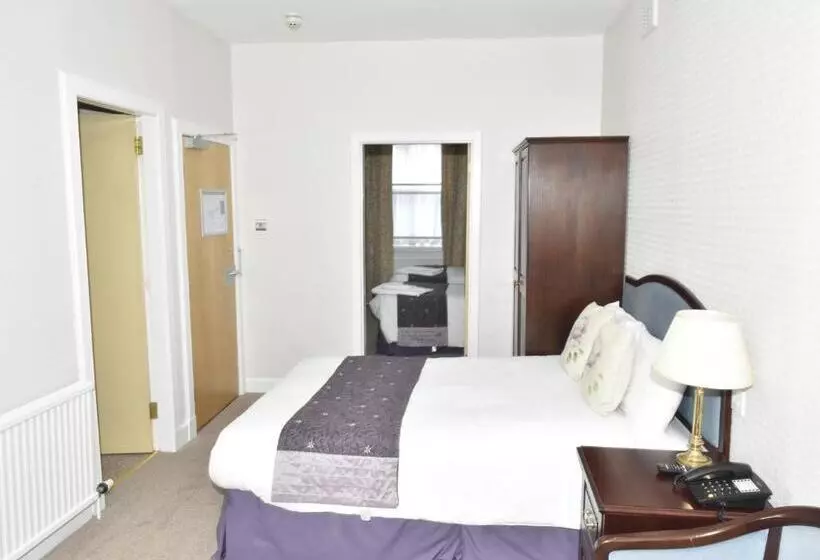 سوئیت خانواده 2 خوابه, Cross Keys Hotel, Kelso