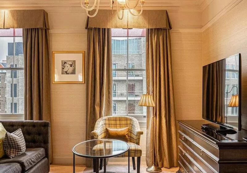 スイート, 11 Cadogan Gardens And The Apartments By Iconic Luxury Hotels