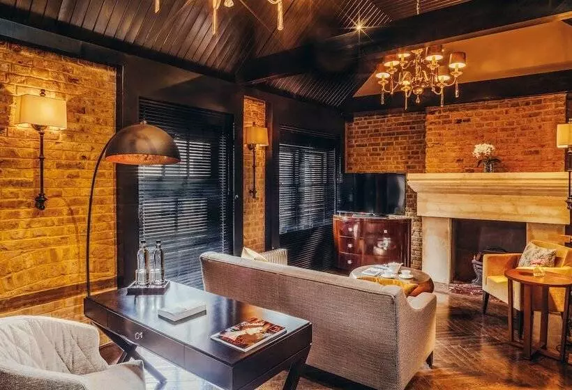 スイート, 11 Cadogan Gardens And The Apartments By Iconic Luxury Hotels