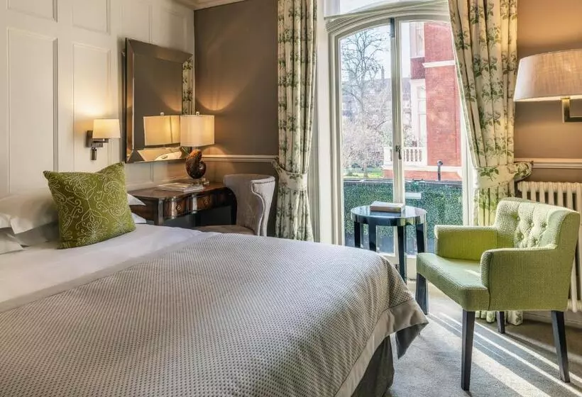 スーペリアールーム, 11 Cadogan Gardens And The Apartments By Iconic Luxury Hotels