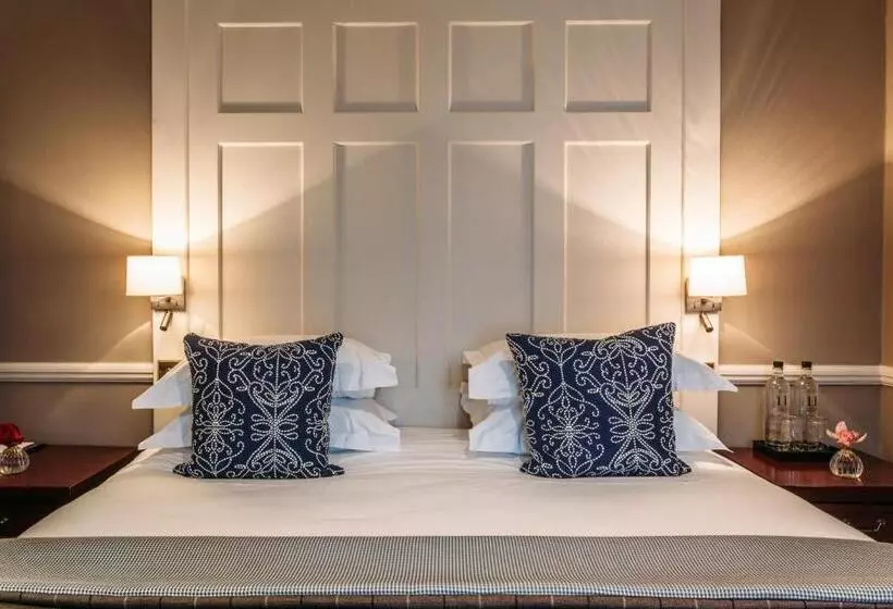 スーペリアールーム, 11 Cadogan Gardens And The Apartments By Iconic Luxury Hotels