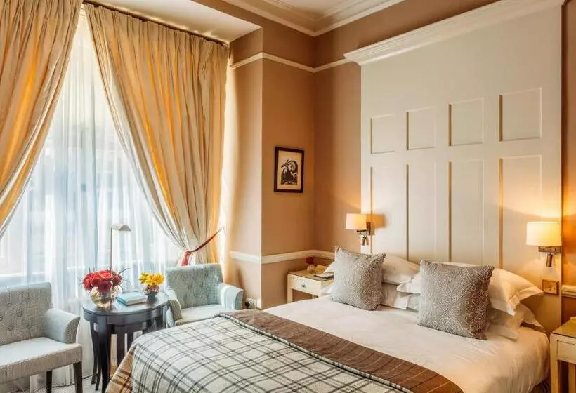 スーペリアールーム, 11 Cadogan Gardens And The Apartments By Iconic Luxury Hotels
