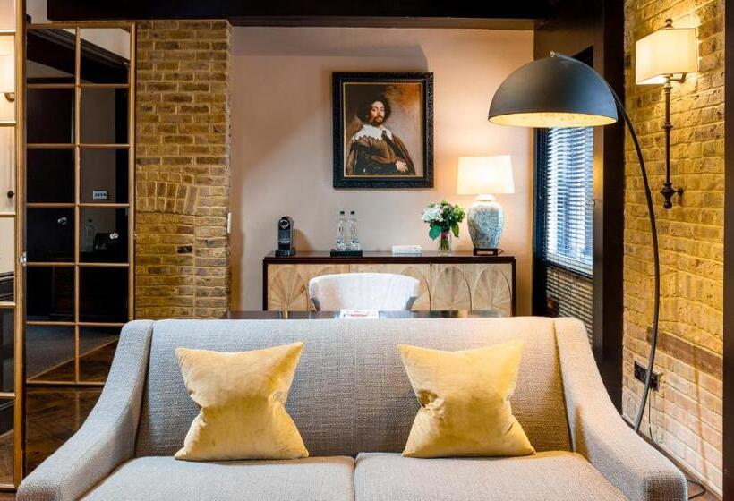 스위트, 11 Cadogan Gardens And The Apartments By Iconic Luxury Hotels