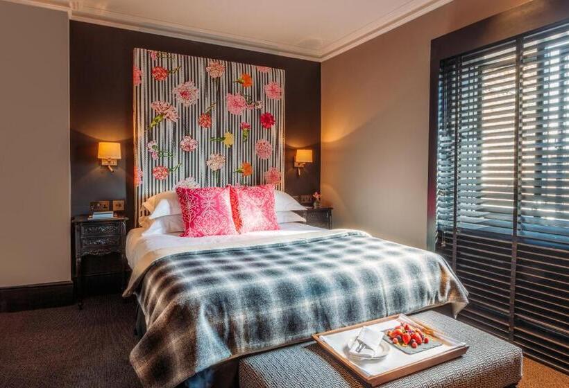 기본룸, 11 Cadogan Gardens And The Apartments By Iconic Luxury Hotels
