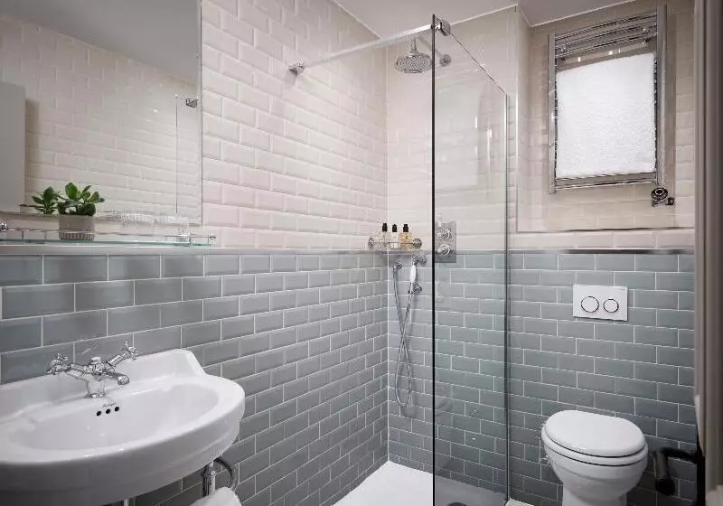 スタンダードルーム, 11 Cadogan Gardens And The Apartments By Iconic Luxury Hotels