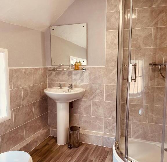 스탠다드 룸, Cain Valley