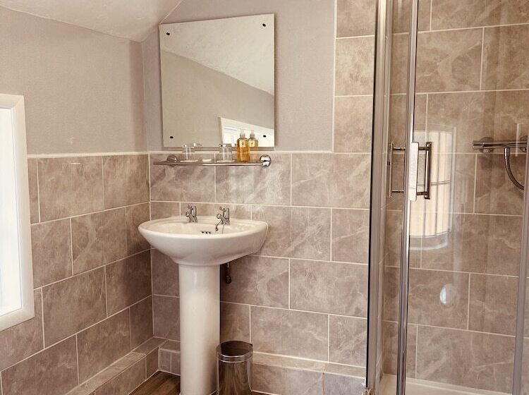 스탠다드 싱글 룸, Cain Valley