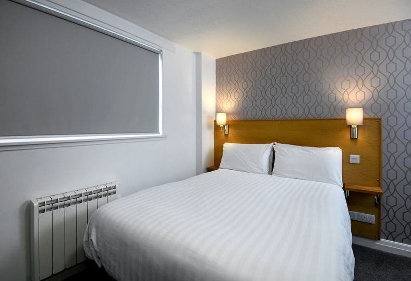 חדר דלוקס, The Corner House