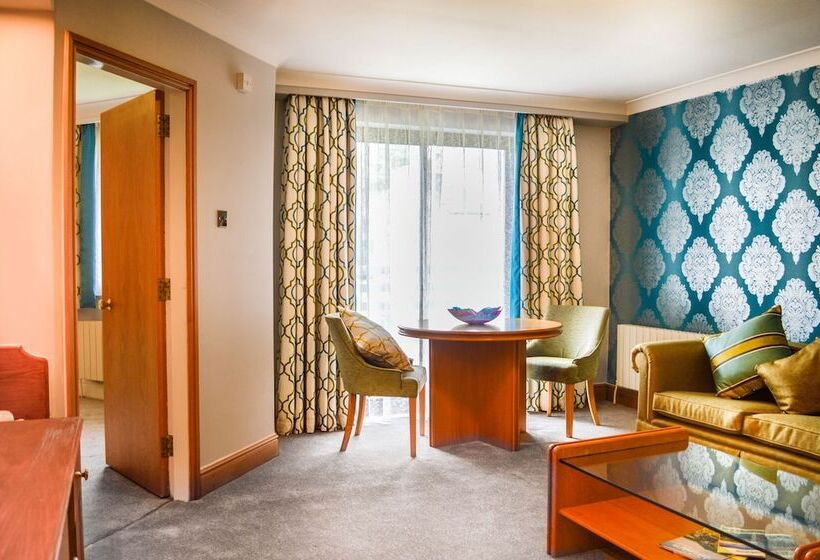 수피리어 스위트, Foxfields Country