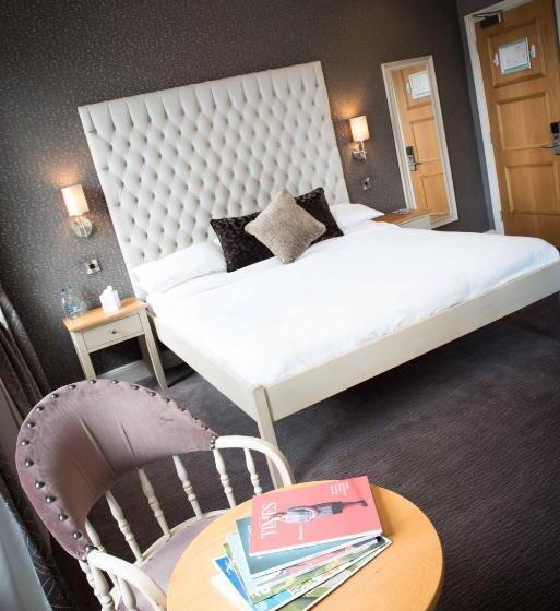 キングサイズベッドのスタンダードルーム, The County