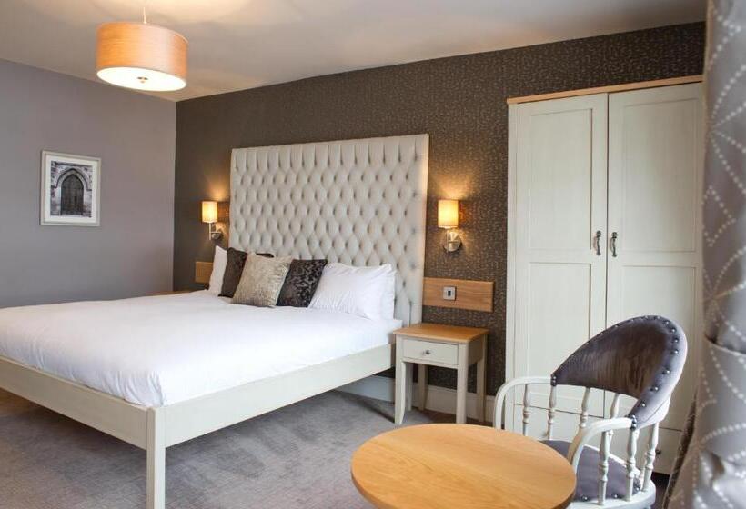 キングサイズベッドのスタンダードルーム, The County