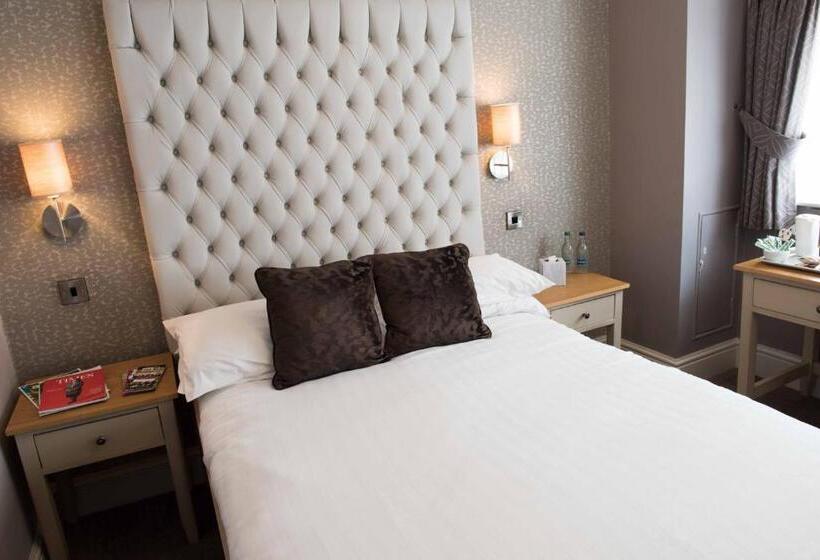 スタンダードルーム, The County