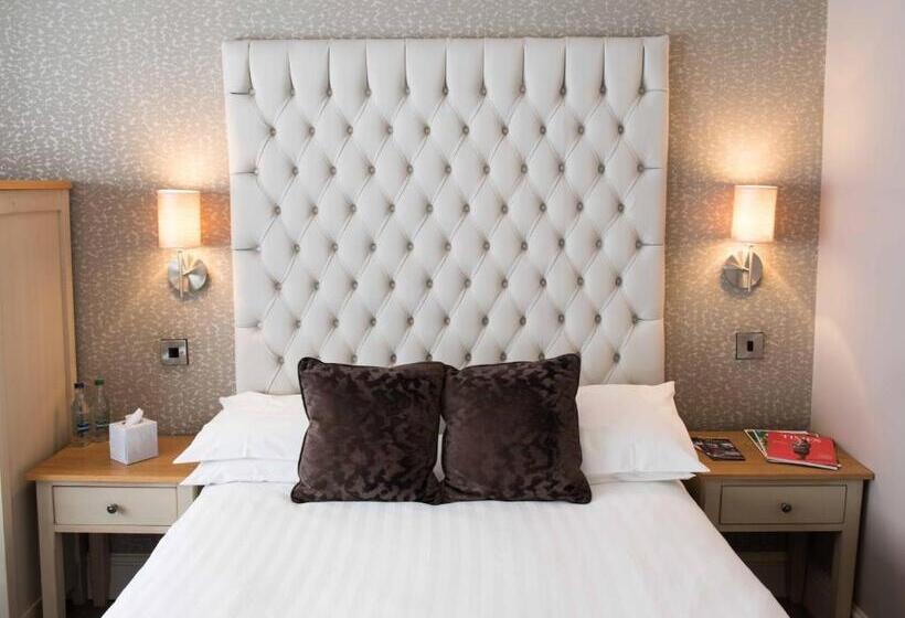 スタンダードルーム, The County