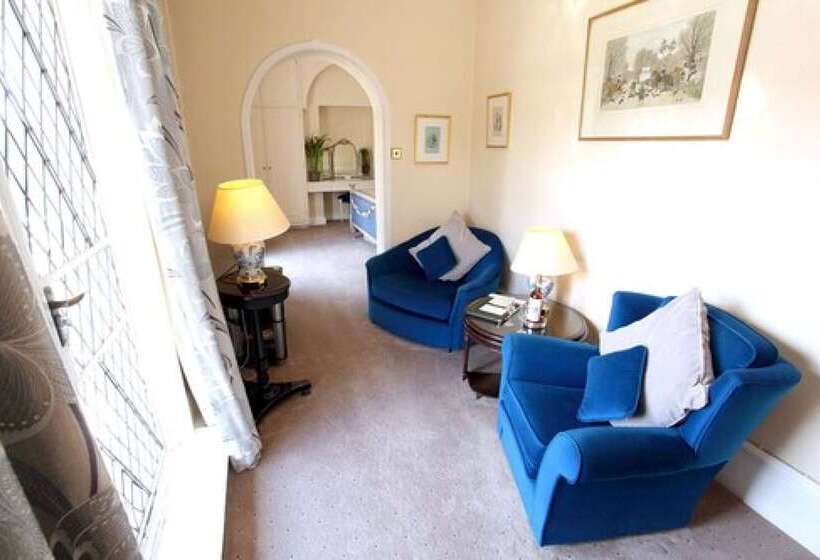 小型套房, French Horn