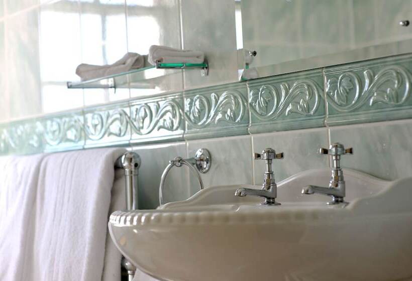 豪华房间, French Horn