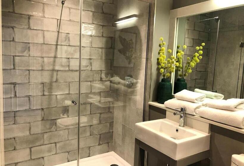 Номер Премиум, The Grosvenor Arms