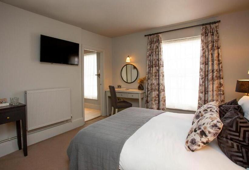 Номер Стандарт, The Grosvenor Arms