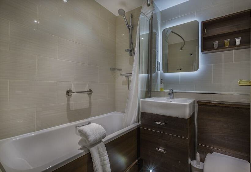 클래식 룸, The Admiral Rodney Hotel, Horncastle, Lincolnshire