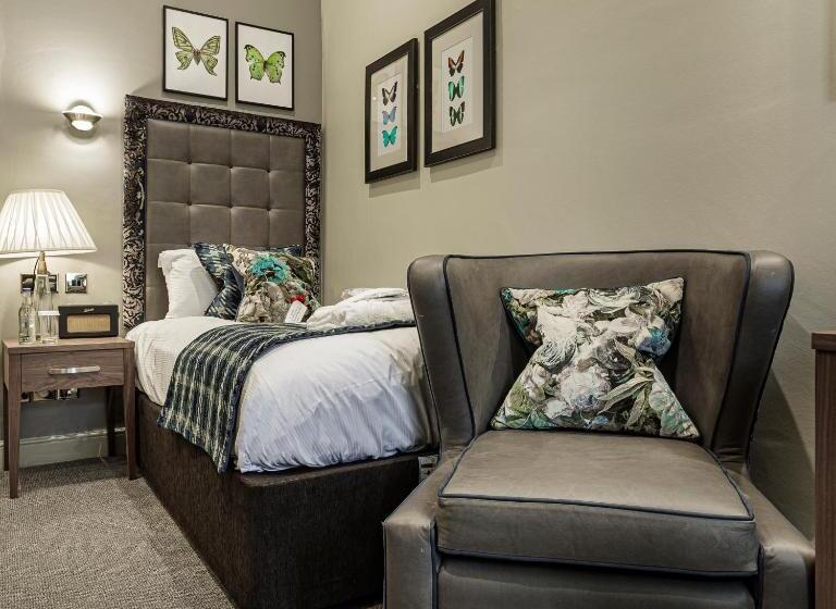 Standard Yhden Hengen Huone, The Castle Hotel, Conwy, North Wales