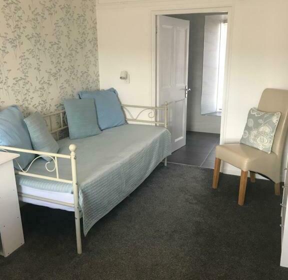 Номер Стандарт, Rooms At The Highcliffe