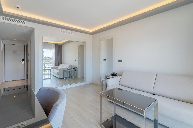 수피리어 패밀리 룸, The Aberdeen Dyce