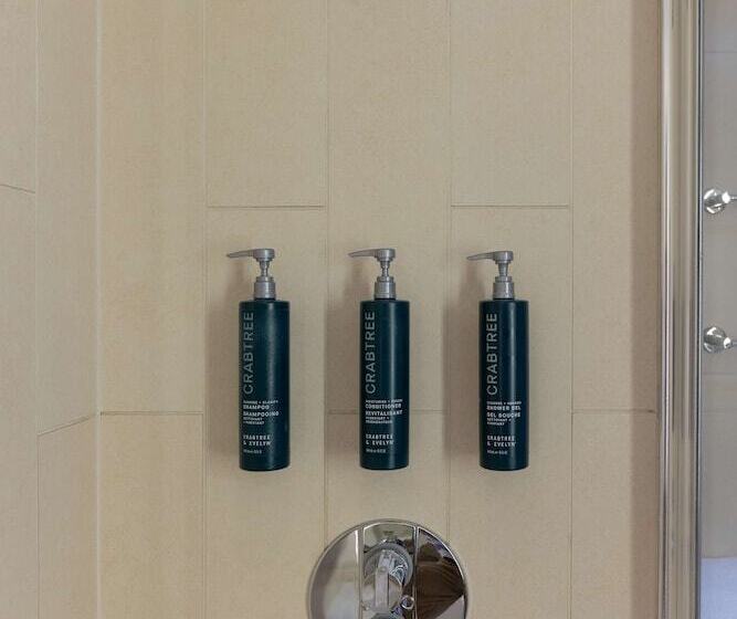 标准间, Doubletree By Hilton London Heathrow Airport