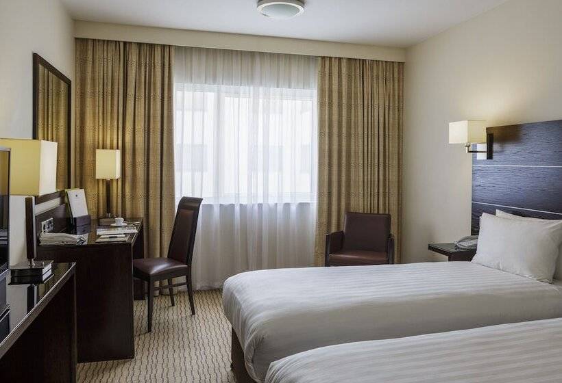 标准间, Doubletree By Hilton London Heathrow Airport