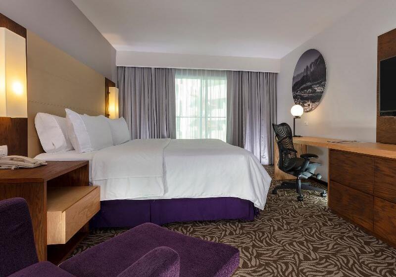 标准间, Doubletree By Hilton London Heathrow Airport