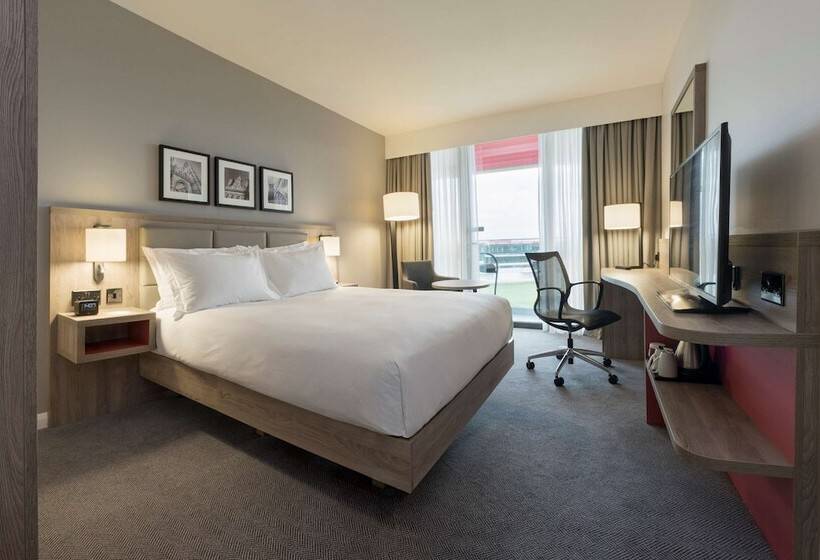 家庭间, Hilton Garden Inn Manchester Emirates Old Trafford