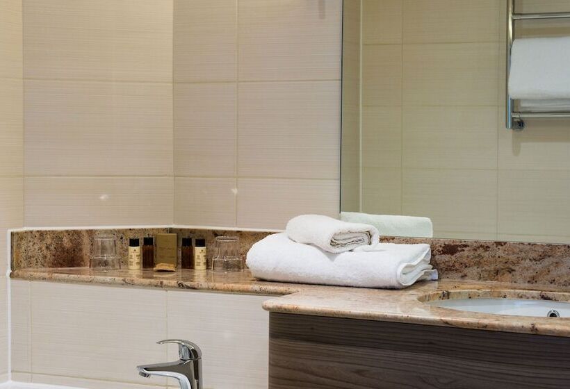 חדר סטנדרט פנימי, Judge S Lodging