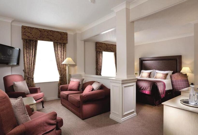 디럭스 주니어 스위트, Macdonald Kilhey Court