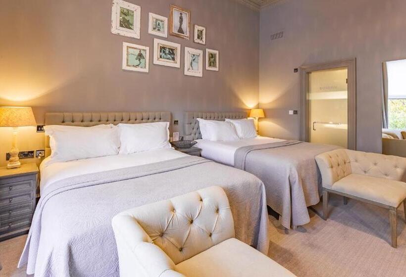 Семейный Номер, Murrayfield