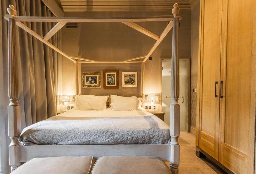 Номер Deluxe, Murrayfield