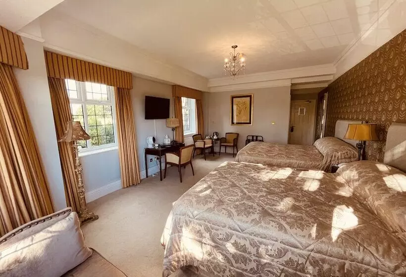 ファミリールーム, Nuthurst Grange Country House