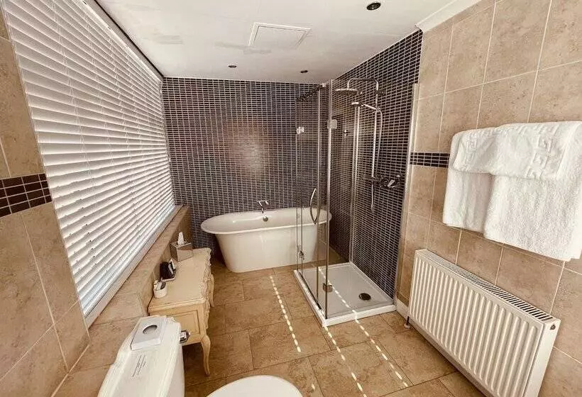デラックスルーム, Nuthurst Grange Country House
