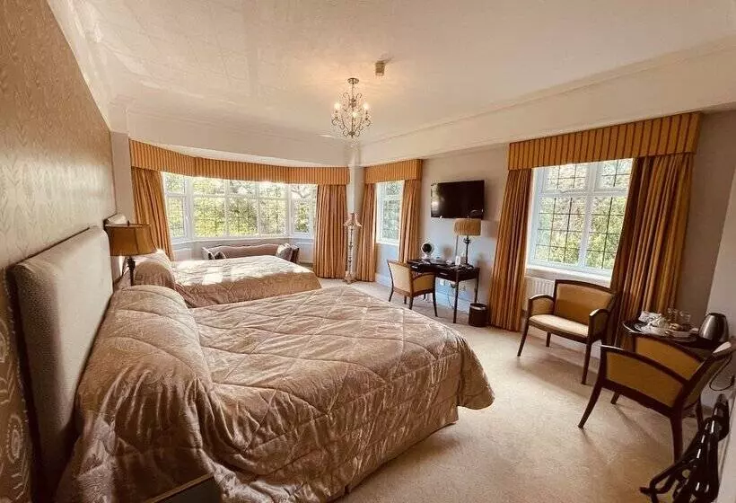 ファミリールーム, Nuthurst Grange Country House