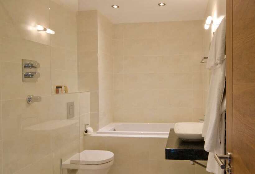 家庭套房, The Kinmel & Kinspa