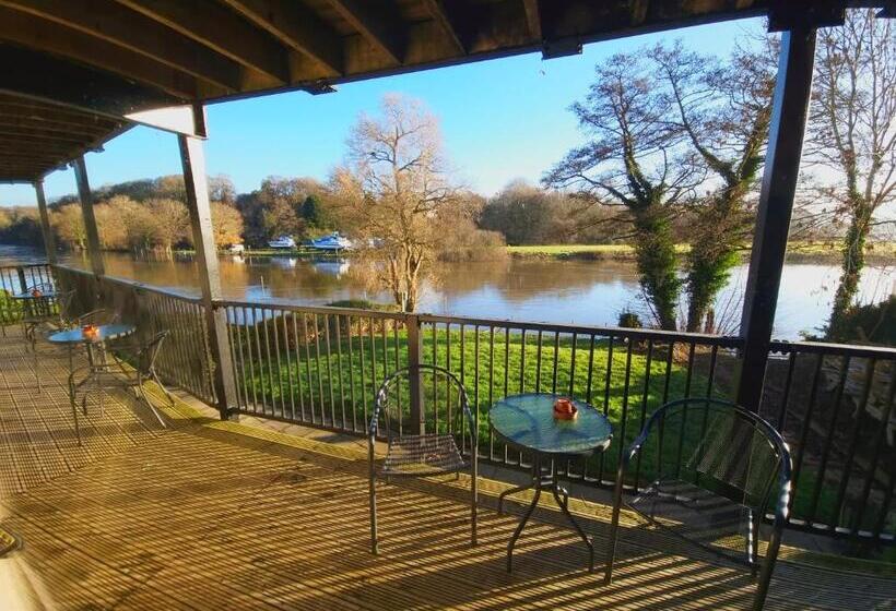 豪华房间, The Lenchford