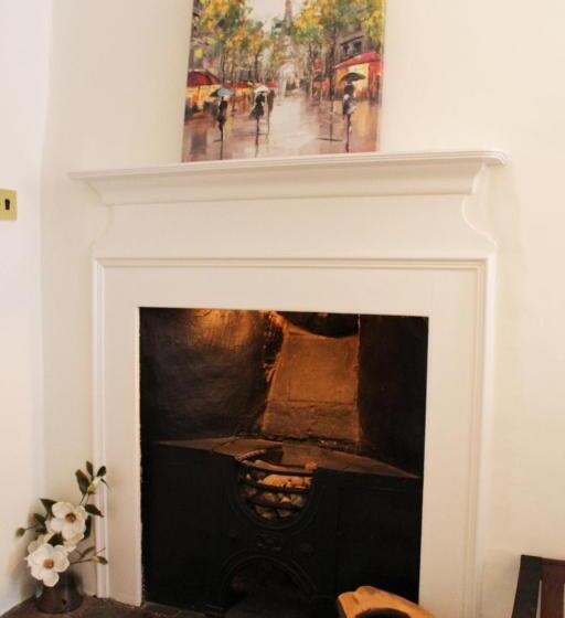 חדר סטנדרט, The Lion