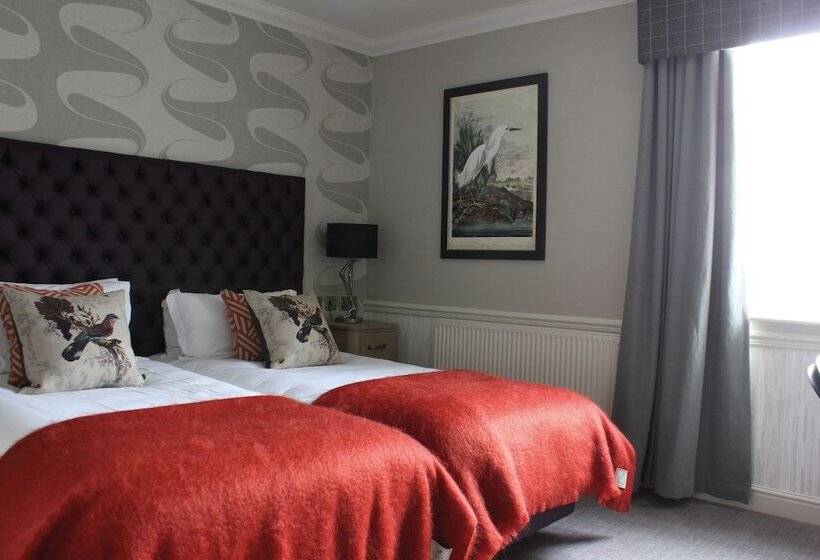 غرفة تنفيذية, The Millstone, Mellor