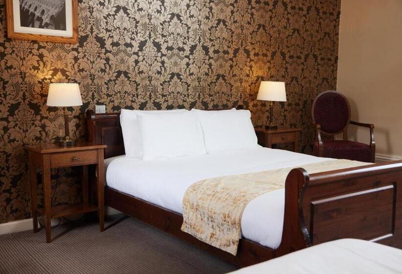 غرفة عائلية, Kings Arms Hotel By Greene King Inns