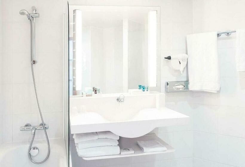 غرفة قياسية, Novotel Manchester West