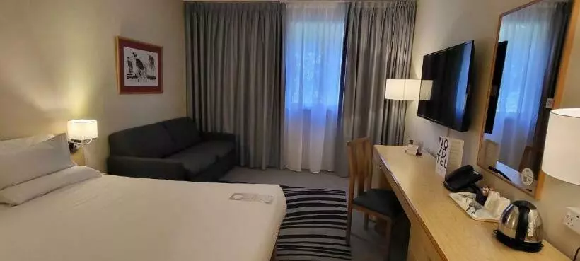 اتاق اجرایی, Novotel Manchester West