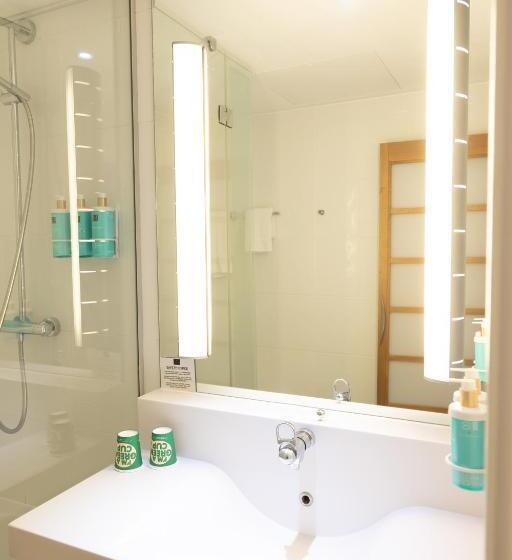 חדר סטנדרט מיטה זוגית, Novotel Manchester West