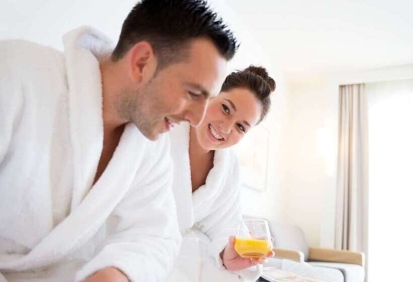 Номер Superior, Novotel Wolverhampton City Centre
