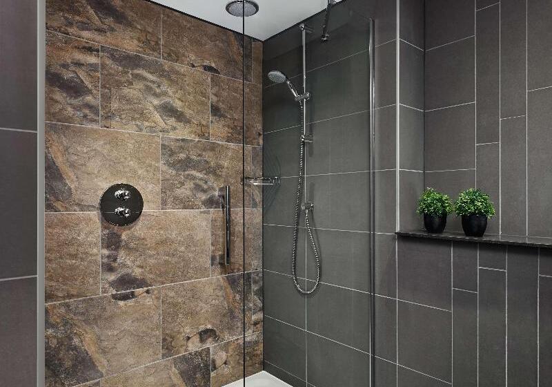 غرفة ديلوكس سرير كينج, Doubletree By Hilton Hotel Sheffield Park