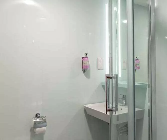 Habitació Estàndard, Easyhotel Reading